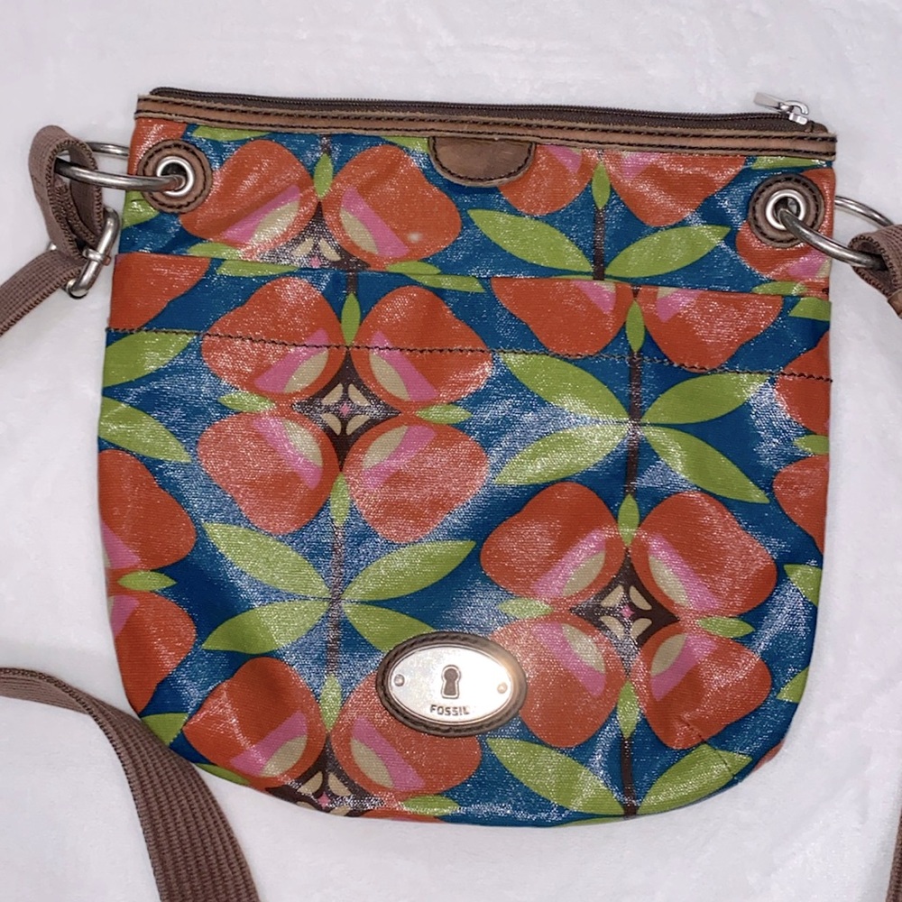 Fossil key boho floral print coated canvas crossbody bag - Picture 1 of 8